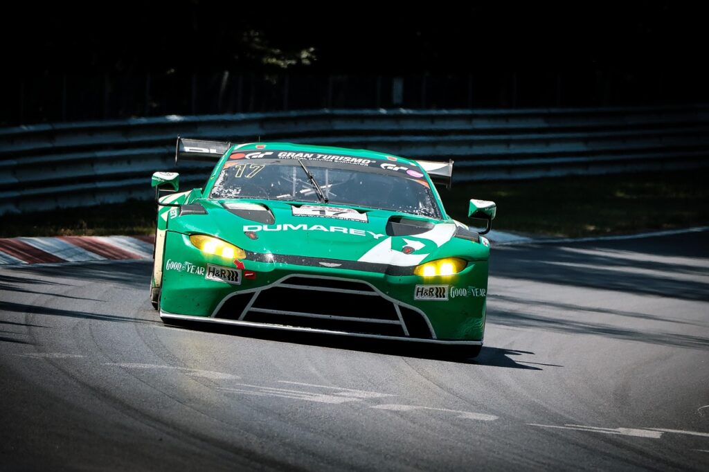 Neftçi - Aston Villa: Azərbaycan Futbol Tarixinə Qızıl Hərflərlə Yazılan Gecə